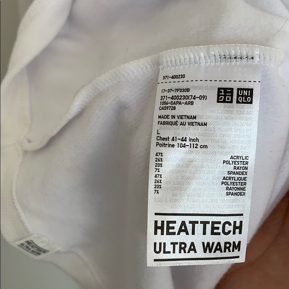 Uniqlo long sleeve tshirt - Picture 4 of 4